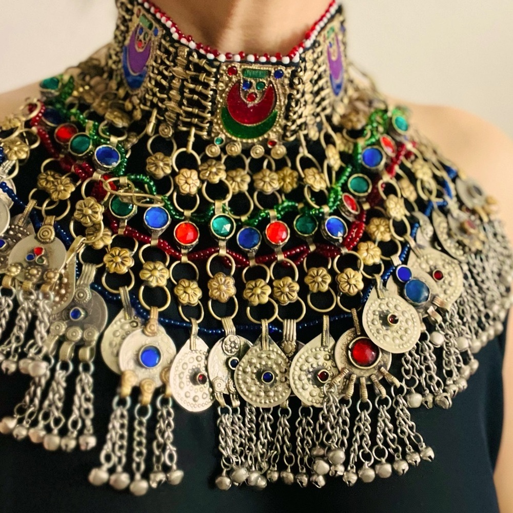 Afghan jewelry with full set with colorful design
